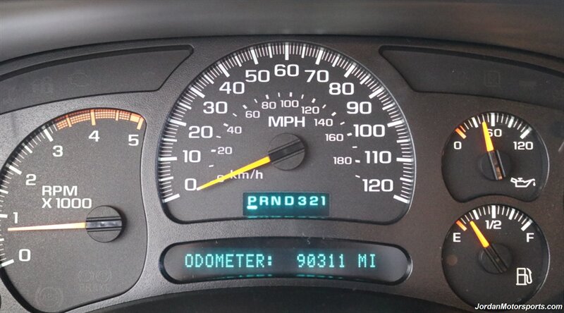 2005 GMC Sierra 2500 SLE  1 OREGON OWNER 6.6L DURAMAX LLY ONLY 90K ORIGINAL MILES 100% RUST FREE LWB 4WD NEW BILSTEIN SHOCK FRESH SERVICE NEW BFG K03 - Photo 57 - Portland, OR 97230