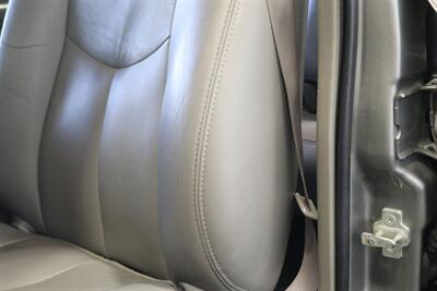 2006 Chevrolet Silverado 2500 LT3  NEVER HAD 5TH WHEEL OR GOOSENECK* LIKE NEW BED - BODY - PAINT - INTERIOR WITH NO ISSUES* NEW 2.5 " LEVELING KIT W/ NEW BILSTEIN 5100 SHOCKS* NEW 33 " FALKEN A/T 4W 10-PLY TIRES* FRESH SERVICE - Photo 72 - Portland, OR 97230