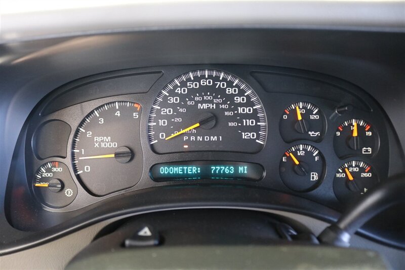 2006 Chevrolet Silverado 2500 LT3  NEVER HAD 5TH WHEEL OR GOOSENECK* LIKE NEW BED - BODY - PAINT - INTERIOR WITH NO ISSUES* NEW 2.5 " LEVELING KIT W/ NEW BILSTEIN 5100 SHOCKS* NEW 33 " FALKEN A/T 4W 10-PLY TIRES* FRESH SERVICE - Photo 80 - Portland, OR 97230