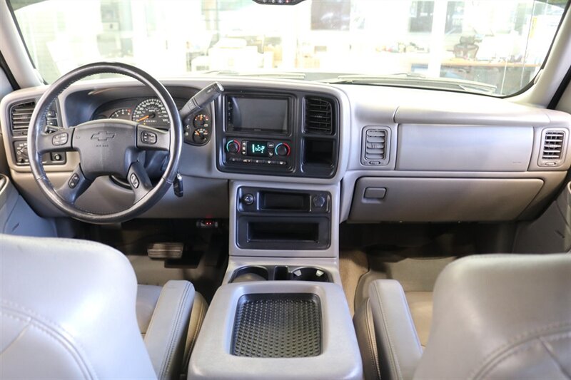 2006 Chevrolet Silverado 2500 LT3  NEVER HAD 5TH WHEEL OR GOOSENECK* LIKE NEW BED - BODY - PAINT - INTERIOR WITH NO ISSUES* NEW 2.5 " LEVELING KIT W/ NEW BILSTEIN 5100 SHOCKS* NEW 33 " FALKEN A/T 4W 10-PLY TIRES* FRESH SERVICE - Photo 20 - Portland, OR 97230