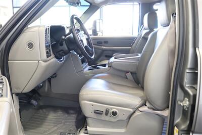 2006 Chevrolet Silverado 2500 LT3  NEVER HAD 5TH WHEEL OR GOOSENECK* LIKE NEW BED - BODY - PAINT - INTERIOR WITH NO ISSUES* NEW 2.5 " LEVELING KIT W/ NEW BILSTEIN 5100 SHOCKS* NEW 33 " FALKEN A/T 4W 10-PLY TIRES* FRESH SERVICE - Photo 74 - Portland, OR 97230