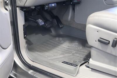 2006 Chevrolet Silverado 2500 LT3  NEVER HAD 5TH WHEEL OR GOOSENECK* LIKE NEW BED - BODY - PAINT - INTERIOR WITH NO ISSUES* NEW 2.5 " LEVELING KIT W/ NEW BILSTEIN 5100 SHOCKS* NEW 33 " FALKEN A/T 4W 10-PLY TIRES* FRESH SERVICE - Photo 86 - Portland, OR 97230