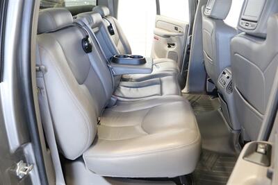 2006 Chevrolet Silverado 2500 LT3  NEVER HAD 5TH WHEEL OR GOOSENECK* LIKE NEW BED - BODY - PAINT - INTERIOR WITH NO ISSUES* NEW 2.5 " LEVELING KIT W/ NEW BILSTEIN 5100 SHOCKS* NEW 33 " FALKEN A/T 4W 10-PLY TIRES* FRESH SERVICE - Photo 18 - Portland, OR 97230