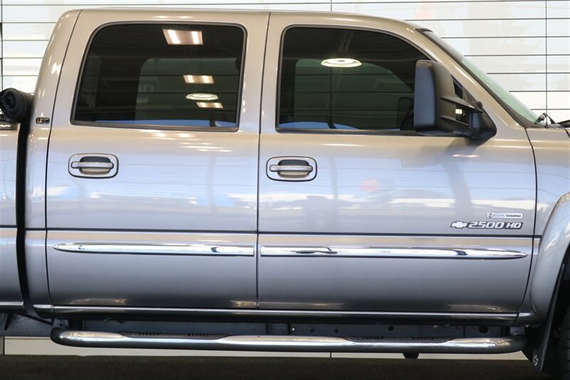 2006 Chevrolet Silverado 2500 LT3  NEVER HAD 5TH WHEEL OR GOOSENECK* LIKE NEW BED - BODY - PAINT - INTERIOR WITH NO ISSUES* NEW 2.5 " LEVELING KIT W/ NEW BILSTEIN 5100 SHOCKS* NEW 33 " FALKEN A/T 4W 10-PLY TIRES* FRESH SERVICE - Photo 55 - Portland, OR 97230