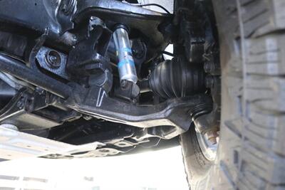 2006 Chevrolet Silverado 2500 LT3  NEVER HAD 5TH WHEEL OR GOOSENECK* LIKE NEW BED - BODY - PAINT - INTERIOR WITH NO ISSUES* NEW 2.5 " LEVELING KIT W/ NEW BILSTEIN 5100 SHOCKS* NEW 33 " FALKEN A/T 4W 10-PLY TIRES* FRESH SERVICE - Photo 28 - Portland, OR 97230