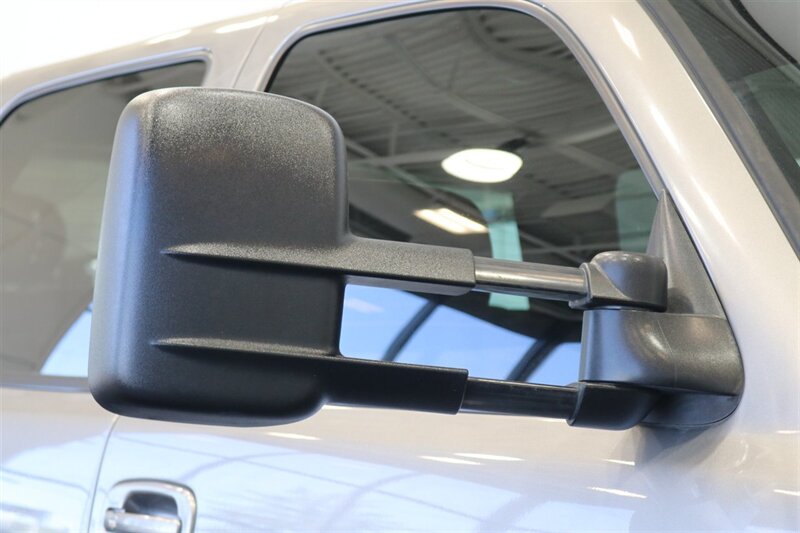 2006 Chevrolet Silverado 2500 LT3  NEVER HAD 5TH WHEEL OR GOOSENECK* LIKE NEW BED - BODY - PAINT - INTERIOR WITH NO ISSUES* NEW 2.5 " LEVELING KIT W/ NEW BILSTEIN 5100 SHOCKS* NEW 33 " FALKEN A/T 4W 10-PLY TIRES* FRESH SERVICE - Photo 46 - Portland, OR 97230