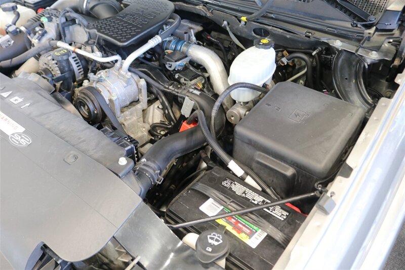 2006 Chevrolet Silverado 2500 LT3  NEVER HAD 5TH WHEEL OR GOOSENECK* LIKE NEW BED - BODY - PAINT - INTERIOR WITH NO ISSUES* NEW 2.5 " LEVELING KIT W/ NEW BILSTEIN 5100 SHOCKS* NEW 33 " FALKEN A/T 4W 10-PLY TIRES* FRESH SERVICE - Photo 35 - Portland, OR 97230