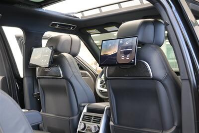 2025 Land Rover Range Rover P530 Autobiography L 1-OWNER* LONG WHEEL BASE* 3RD ROW SEAT* CERAMIC COATED* CERAMIC TINT* 2-KEYS* ALL BOOKS* 0-ACCIDENTS* 100% ALL ORIGINAL LOCAL TRADE - Photo 20 - Portland, OR 97230