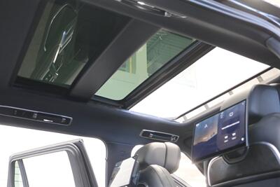 2025 Land Rover Range Rover P530 Autobiography L 1-OWNER* LONG WHEEL BASE* 3RD ROW SEAT* CERAMIC COATED* CERAMIC TINT* 2-KEYS* ALL BOOKS* 0-ACCIDENTS* 100% ALL ORIGINAL LOCAL TRADE - Photo 21 - Portland, OR 97230