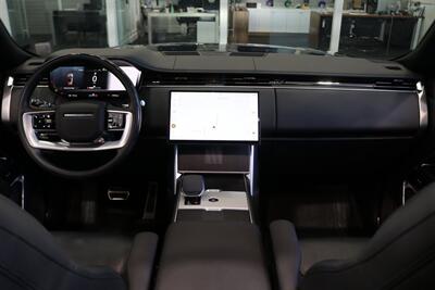 2025 Land Rover Range Rover P530 Autobiography L 1-OWNER* LONG WHEEL BASE* 3RD ROW SEAT* CERAMIC COATED* CERAMIC TINT* 2-KEYS* ALL BOOKS* 0-ACCIDENTS* 100% ALL ORIGINAL LOCAL TRADE - Photo 19 - Portland, OR 97230