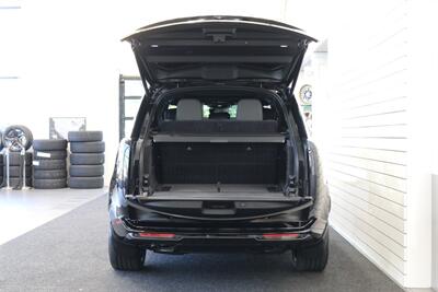 2025 Land Rover Range Rover P530 Autobiography L 1-OWNER* LONG WHEEL BASE* 3RD ROW SEAT* CERAMIC COATED* CERAMIC TINT* 2-KEYS* ALL BOOKS* 0-ACCIDENTS* 100% ALL ORIGINAL LOCAL TRADE - Photo 64 - Portland, OR 97230