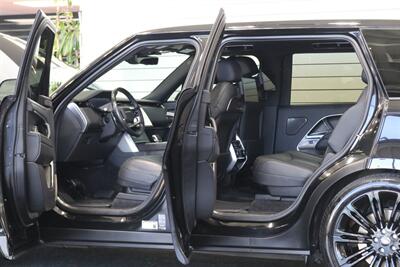 2025 Land Rover Range Rover P530 Autobiography L 1-OWNER* LONG WHEEL BASE* 3RD ROW SEAT* CERAMIC COATED* CERAMIC TINT* 2-KEYS* ALL BOOKS* 0-ACCIDENTS* 100% ALL ORIGINAL LOCAL TRADE - Photo 62 - Portland, OR 97230