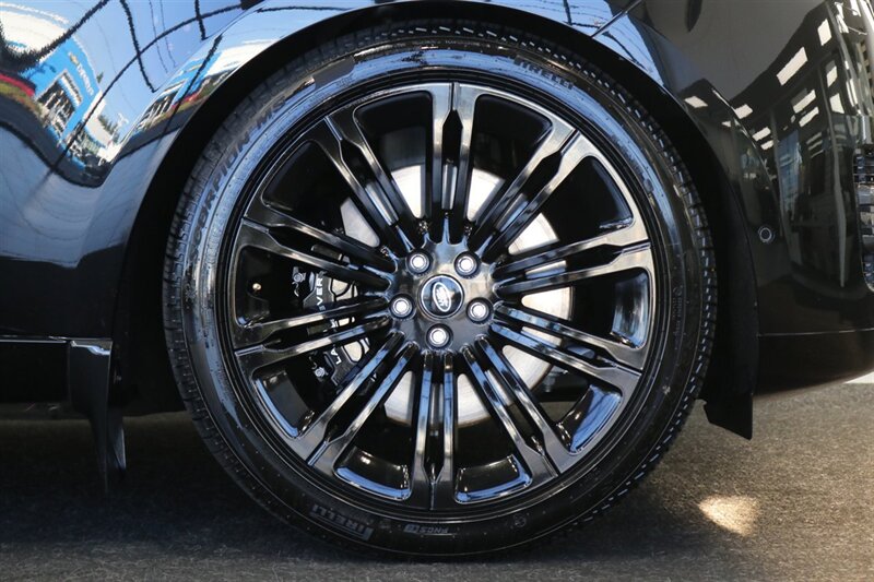 2025 Land Rover Range Rover P530 Autobiography L 1-OWNER* LONG WHEEL BASE* 3RD ROW SEAT* CERAMIC COATED* CERAMIC TINT* 2-KEYS* ALL BOOKS* 0-ACCIDENTS* 100% ALL ORIGINAL LOCAL TRADE - Photo 57 - Portland, OR 97230