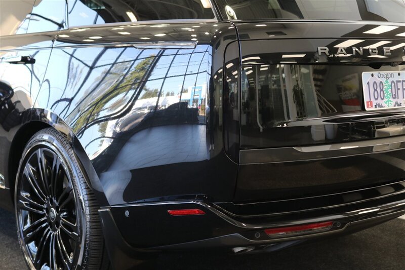 2025 Land Rover Range Rover P530 Autobiography L 1-OWNER* LONG WHEEL BASE* 3RD ROW SEAT* CERAMIC COATED* CERAMIC TINT* 2-KEYS* ALL BOOKS* 0-ACCIDENTS* 100% ALL ORIGINAL LOCAL TRADE - Photo 53 - Portland, OR 97230