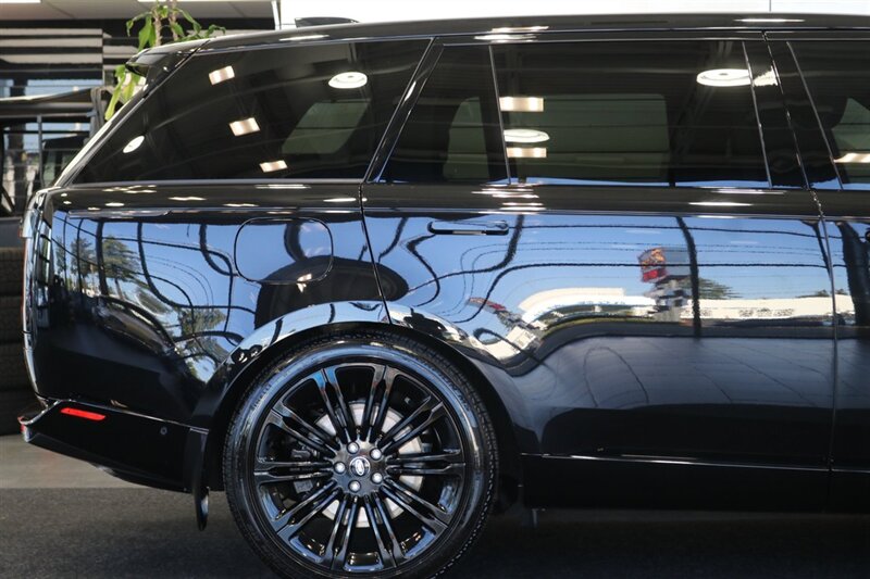 2025 Land Rover Range Rover P530 Autobiography L 1-OWNER* LONG WHEEL BASE* 3RD ROW SEAT* CERAMIC COATED* CERAMIC TINT* 2-KEYS* ALL BOOKS* 0-ACCIDENTS* 100% ALL ORIGINAL LOCAL TRADE - Photo 61 - Portland, OR 97230