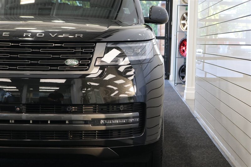 2025 Land Rover Range Rover P530 Autobiography L 1-OWNER* LONG WHEEL BASE* 3RD ROW SEAT* CERAMIC COATED* CERAMIC TINT* 2-KEYS* ALL BOOKS* 0-ACCIDENTS* 100% ALL ORIGINAL LOCAL TRADE - Photo 48 - Portland, OR 97230