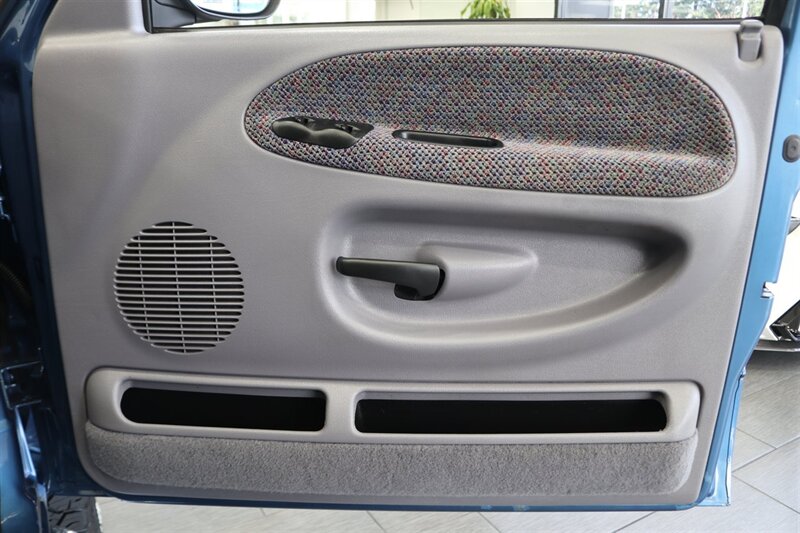 2002 Dodge Ram 2500 SLT Plus  83k MILES ONLY* 100% RUST FREE* NEW 33 " BFG KO3 10-PLYs* LINEX BED LINER* PAINT MATCHED FENDER FLARES* 0-ACCIDENTS* NEW BRAKES-ROTORS-CALIPERS-FLUIDS-FILTERS* ALL BOOKS & KEYS - Photo 75 - Portland, OR 97230