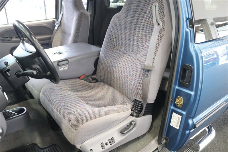 2002 Dodge Ram 2500 SLT Plus  83k MILES ONLY* 100% RUST FREE* NEW 33 " BFG KO3 10-PLYs* LINEX BED LINER* PAINT MATCHED FENDER FLARES* 0-ACCIDENTS* NEW BRAKES-ROTORS-CALIPERS-FLUIDS-FILTERS* ALL BOOKS & KEYS - Photo 16 - Portland, OR 97230