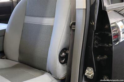 2008 Dodge Ram 3500 SLT  CM FLAT BED CONVERSION * 5 " EXHAUST W/DOWN PIPES* S&B COLD AIR INTAKE* ECO TUNE* 5 " LIFT* 20 "X12 " XD WHEELS* 37 "TIRES* NEW BRAKES-ROTORS-CALIPERS* TRANSMISSION SERVICE* NEW AC COMPRESSOR - Photo 40 - Portland, OR 97230