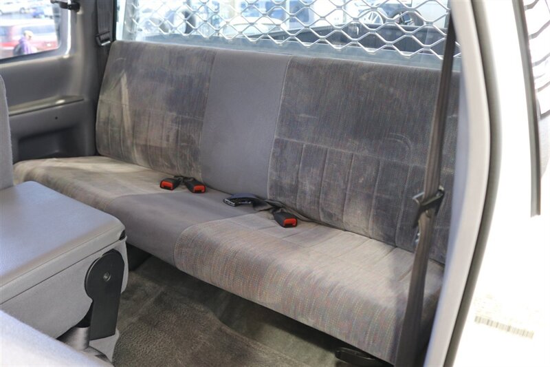 1997 Dodge Ram 2500 Laramie SLT  1-OREGON OWNER* 100% RUST FREE* PERFECT DASH* 5-SPEED MANUAL 5.9L CUMMINS* LINEX BED LINER* PACBRAKE* PROTECH HEADEACH RACK* 33 " COOPER 10-PLYs W/ NEW BLACK ROCK WHEELS* ALL BOOKS-MANUALS-KEY - Photo 19 - Portland, OR 97230