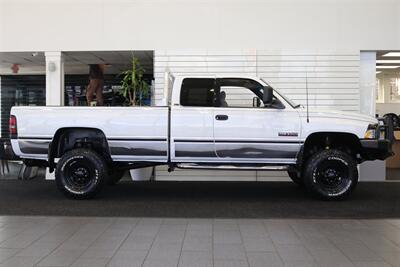1997 Dodge Ram 2500 Laramie SLT  1-OREGON OWNER* 100% RUST FREE* PERFECT DASH* 5-SPEED MANUAL 5.9L CUMMINS* LINEX BED LINER* PACBRAKE* PROTECH HEADEACH RACK* 33 " COOPER 10-PLYs W/ NEW BLACK ROCK WHEELS* ALL BOOKS-MANUALS-KEY - Photo 5 - Portland, OR 97230