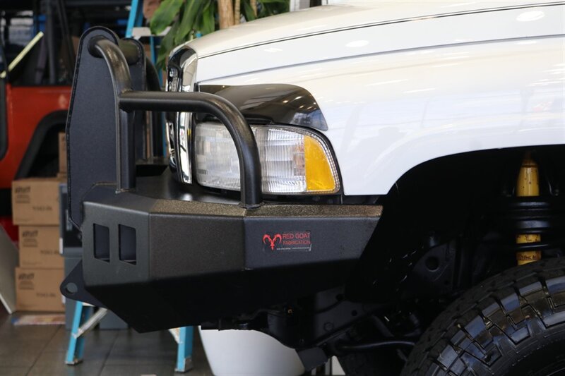 1997 Dodge Ram 2500 Laramie SLT  1-OREGON OWNER* 100% RUST FREE* PERFECT DASH* 5-SPEED MANUAL 5.9L CUMMINS* LINEX BED LINER* PACBRAKE* PROTECH HEADEACH RACK* 33 " COOPER 10-PLYs W/ NEW BLACK ROCK WHEELS* ALL BOOKS-MANUALS-KEY - Photo 58 - Portland, OR 97230