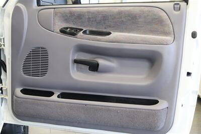 1997 Dodge Ram 2500 Laramie SLT  1-OREGON OWNER* 100% RUST FREE* PERFECT DASH* 5-SPEED MANUAL 5.9L CUMMINS* LINEX BED LINER* PACBRAKE* PROTECH HEADEACH RACK* 33 " COOPER 10-PLYs W/ NEW BLACK ROCK WHEELS* ALL BOOKS-MANUALS-KEY - Photo 69 - Portland, OR 97230