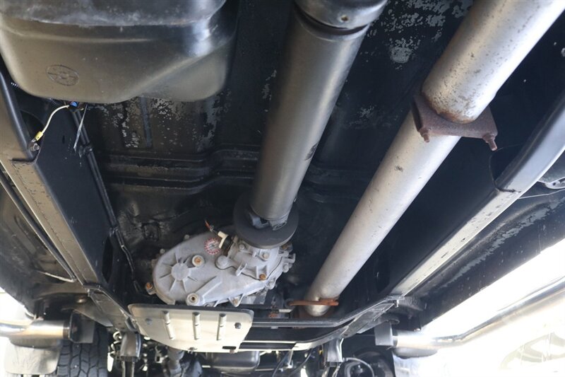 1997 Dodge Ram 2500 Laramie SLT  1-OREGON OWNER* 100% RUST FREE* PERFECT DASH* 5-SPEED MANUAL 5.9L CUMMINS* LINEX BED LINER* PACBRAKE* PROTECH HEADEACH RACK* 33 " COOPER 10-PLYs W/ NEW BLACK ROCK WHEELS* ALL BOOKS-MANUALS-KEY - Photo 26 - Portland, OR 97230