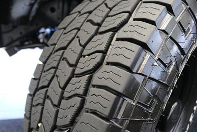 1997 Dodge Ram 2500 Laramie SLT  1-OREGON OWNER* 100% RUST FREE* PERFECT DASH* 5-SPEED MANUAL 5.9L CUMMINS* LINEX BED LINER* PACBRAKE* PROTECH HEADEACH RACK* 33 " COOPER 10-PLYs W/ NEW BLACK ROCK WHEELS* ALL BOOKS-MANUALS-KEY - Photo 57 - Portland, OR 97230