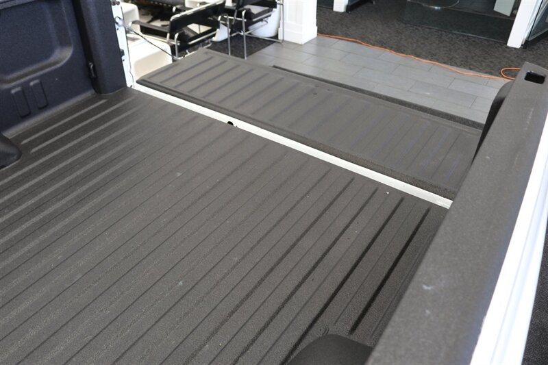 1997 Dodge Ram 2500 Laramie SLT  1-OREGON OWNER* 100% RUST FREE* PERFECT DASH* 5-SPEED MANUAL 5.9L CUMMINS* LINEX BED LINER* PACBRAKE* PROTECH HEADEACH RACK* 33 " COOPER 10-PLYs W/ NEW BLACK ROCK WHEELS* ALL BOOKS-MANUALS-KEY - Photo 45 - Portland, OR 97230