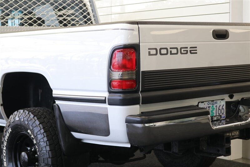 1997 Dodge Ram 2500 Laramie SLT  1-OREGON OWNER* 100% RUST FREE* PERFECT DASH* 5-SPEED MANUAL 5.9L CUMMINS* LINEX BED LINER* PACBRAKE* PROTECH HEADEACH RACK* 33 " COOPER 10-PLYs W/ NEW BLACK ROCK WHEELS* ALL BOOKS-MANUALS-KEY - Photo 41 - Portland, OR 97230