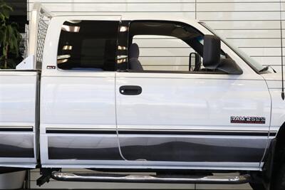 1997 Dodge Ram 2500 Laramie SLT  1-OREGON OWNER* 100% RUST FREE* PERFECT DASH* 5-SPEED MANUAL 5.9L CUMMINS* LINEX BED LINER* PACBRAKE* PROTECH HEADEACH RACK* 33 " COOPER 10-PLYs W/ NEW BLACK ROCK WHEELS* ALL BOOKS-MANUALS-KEY - Photo 63 - Portland, OR 97230