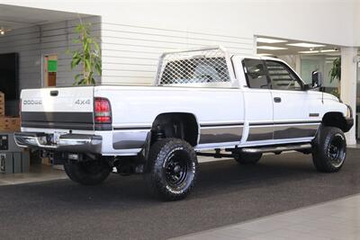 1997 Dodge Ram 2500 Laramie SLT  1-OREGON OWNER* 100% RUST FREE* PERFECT DASH* 5-SPEED MANUAL 5.9L CUMMINS* LINEX BED LINER* PACBRAKE* PROTECH HEADEACH RACK* 33 " COOPER 10-PLYs W/ NEW BLACK ROCK WHEELS* ALL BOOKS-MANUALS-KEY - Photo 7 - Portland, OR 97230