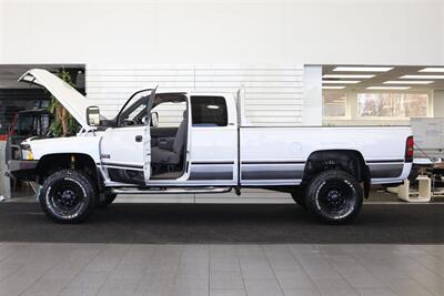 1997 Dodge Ram 2500 Laramie SLT  1-OREGON OWNER* 100% RUST FREE* PERFECT DASH* 5-SPEED MANUAL 5.9L CUMMINS* LINEX BED LINER* PACBRAKE* PROTECH HEADEACH RACK* 33 " COOPER 10-PLYs W/ NEW BLACK ROCK WHEELS* ALL BOOKS-MANUALS-KEY - Photo 10 - Portland, OR 97230