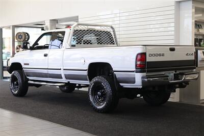 1997 Dodge Ram 2500 Laramie SLT  1-OREGON OWNER* 100% RUST FREE* PERFECT DASH* 5-SPEED MANUAL 5.9L CUMMINS* LINEX BED LINER* PACBRAKE* PROTECH HEADEACH RACK* 33 " COOPER 10-PLYs W/ NEW BLACK ROCK WHEELS* ALL BOOKS-MANUALS-KEY - Photo 6 - Portland, OR 97230