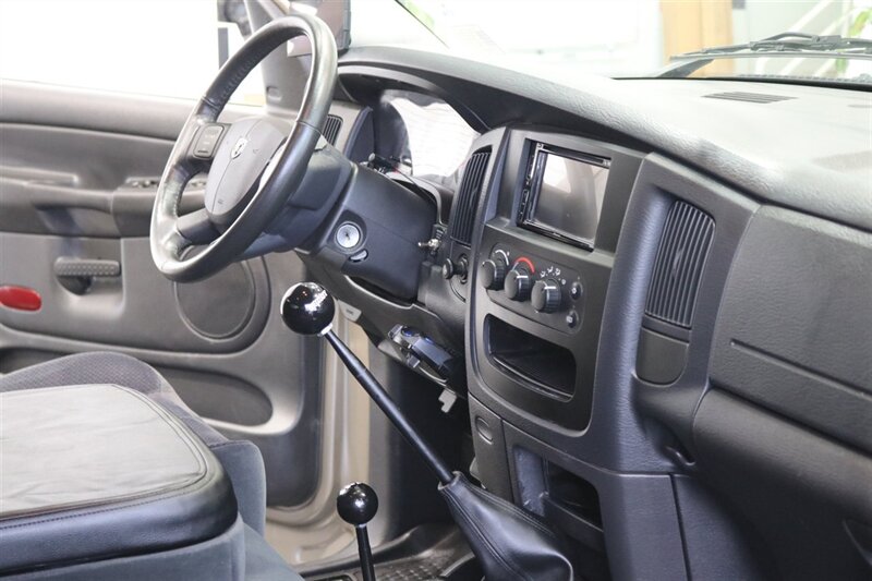 2005 Dodge Ram 3500 SLT 4dr Quad Cab   - Photo 79 - Portland, OR 97230