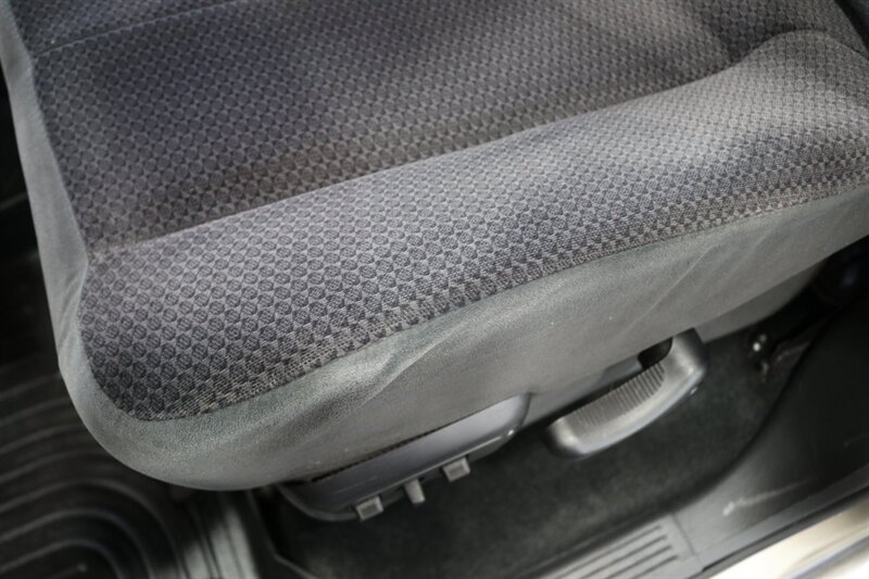 2005 Dodge Ram 3500 SLT 4dr Quad Cab   - Photo 68 - Portland, OR 97230