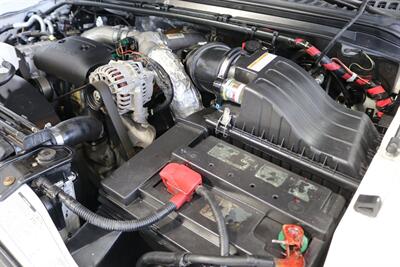 2002 Ford F-250 XLT  1-OWNER* 100% RUST FREE* ALL SERVICE RECORDS SINCE NEW* NEW 2.5 " LEVEL KIT W/ NEW BILSTEIN 5100 SHOCKS / NEW 33 " BFG KO3 10-PLYS* ALL BOOKS&KEYS&WINDOW STICKER* NEW FLUIDS-NEW AC COMPRESSOR - Photo 41 - Portland, OR 97230