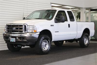 2002 Ford F-250 XLT  1-OWNER* 100% RUST FREE* ALL SERVICE RECORDS SINCE NEW* NEW 2.5 " LEVEL KIT W/ NEW BILSTEIN 5100 SHOCKS / NEW 33 " BFG KO3 10-PLYS* ALL BOOKS&KEYS&WINDOW STICKER* NEW FLUIDS-NEW AC COMPRESSOR - Photo 3 - Portland, OR 97230