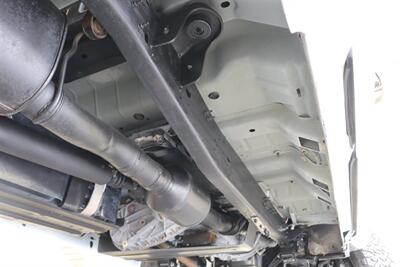 2002 Ford F-250 XLT  1-OWNER* 100% RUST FREE* ALL SERVICE RECORDS SINCE NEW* NEW 2.5 " LEVEL KIT W/ NEW BILSTEIN 5100 SHOCKS / NEW 33 " BFG KO3 10-PLYS* ALL BOOKS&KEYS&WINDOW STICKER* NEW FLUIDS-NEW AC COMPRESSOR - Photo 23 - Portland, OR 97230