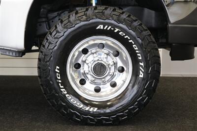 2002 Ford F-250 XLT  1-OWNER* 100% RUST FREE* ALL SERVICE RECORDS SINCE NEW* NEW 2.5 " LEVEL KIT W/ NEW BILSTEIN 5100 SHOCKS / NEW 33 " BFG KO3 10-PLYS* ALL BOOKS&KEYS&WINDOW STICKER* NEW FLUIDS-NEW AC COMPRESSOR - Photo 56 - Portland, OR 97230