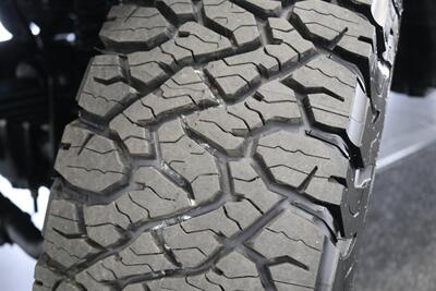 2002 Ford F-250 XLT  1-OWNER* 100% RUST FREE* ALL SERVICE RECORDS SINCE NEW* NEW 2.5 " LEVEL KIT W/ NEW BILSTEIN 5100 SHOCKS / NEW 33 " BFG KO3 10-PLYS* ALL BOOKS&KEYS&WINDOW STICKER* NEW FLUIDS-NEW AC COMPRESSOR - Photo 59 - Portland, OR 97230