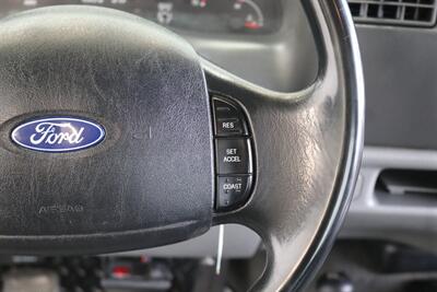 2002 Ford F-250 XLT  1-OWNER* 100% RUST FREE* ALL SERVICE RECORDS SINCE NEW* NEW 2.5 " LEVEL KIT W/ NEW BILSTEIN 5100 SHOCKS / NEW 33 " BFG KO3 10-PLYS* ALL BOOKS&KEYS&WINDOW STICKER* NEW FLUIDS-NEW AC COMPRESSOR - Photo 87 - Portland, OR 97230