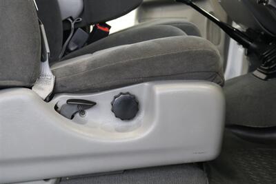 2002 Ford F-250 XLT  1-OWNER* 100% RUST FREE* ALL SERVICE RECORDS SINCE NEW* NEW 2.5 " LEVEL KIT W/ NEW BILSTEIN 5100 SHOCKS / NEW 33 " BFG KO3 10-PLYS* ALL BOOKS&KEYS&WINDOW STICKER* NEW FLUIDS-NEW AC COMPRESSOR - Photo 69 - Portland, OR 97230