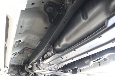 2002 Ford F-250 XLT  1-OWNER* 100% RUST FREE* ALL SERVICE RECORDS SINCE NEW* NEW 2.5 " LEVEL KIT W/ NEW BILSTEIN 5100 SHOCKS / NEW 33 " BFG KO3 10-PLYS* ALL BOOKS&KEYS&WINDOW STICKER* NEW FLUIDS-NEW AC COMPRESSOR - Photo 26 - Portland, OR 97230