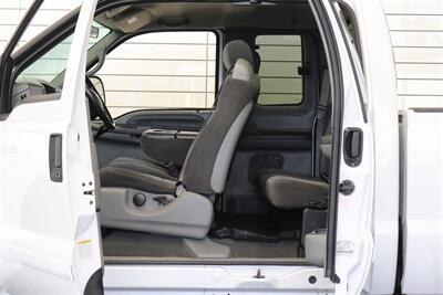 2002 Ford F-250 XLT  1-OWNER* 100% RUST FREE* ALL SERVICE RECORDS SINCE NEW* NEW 2.5 " LEVEL KIT W/ NEW BILSTEIN 5100 SHOCKS / NEW 33 " BFG KO3 10-PLYS* ALL BOOKS&KEYS&WINDOW STICKER* NEW FLUIDS-NEW AC COMPRESSOR - Photo 93 - Portland, OR 97230