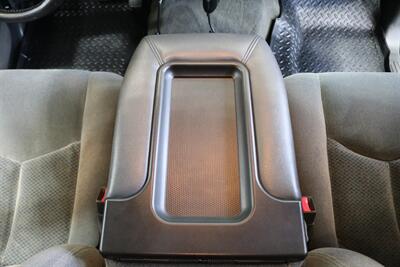 2005 Chevrolet Silverado 2500 LS  1-OWNER* 100% RUST FREE* NEVER HAD 5TH WHEEL / GOOSENECK* 5-SPD ALLISON* SHORT BED* NEW 2.5 "LEVEL LIFT W/ NEW 33 " BFG KO3 10-PLYS* ALL ORIGINAL BOOKS-WINDOW STICKER-2 KEYS-SERVICE RECORDS - Photo 92 - Portland, OR 97230