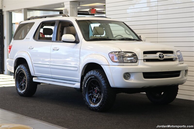 2006 Toyota Sequoia Limited  1-OWNER* 84K MILES ONLY* NEW TIMING BELT / WATER PUMP SERVICE @TOYOTA DEALER 3K MLS AGO* NEW 2 "BILSTEIN LEVEL LIFT* NEW 33 " BFG KO2s W/ NEW 17 " TRD PRO WHEELS* 0-RUST - Photo 2 - Portland, OR 97230