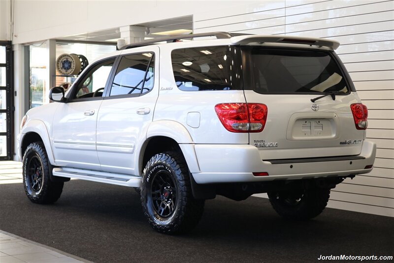 2006 Toyota Sequoia Limited  1-OWNER* 84K MILES ONLY* NEW TIMING BELT / WATER PUMP SERVICE @TOYOTA DEALER 3K MLS AGO* NEW 2 "BILSTEIN LEVEL LIFT* NEW 33 " BFG KO2s W/ NEW 17 " TRD PRO WHEELS* 0-RUST - Photo 5 - Portland, OR 97230