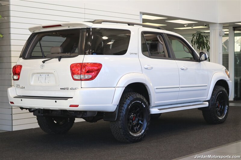 2006 Toyota Sequoia Limited  1-OWNER* 84K MILES ONLY* NEW TIMING BELT / WATER PUMP SERVICE @TOYOTA DEALER 3K MLS AGO* NEW 2 "BILSTEIN LEVEL LIFT* NEW 33 " BFG KO2s W/ NEW 17 " TRD PRO WHEELS* 0-RUST - Photo 6 - Portland, OR 97230